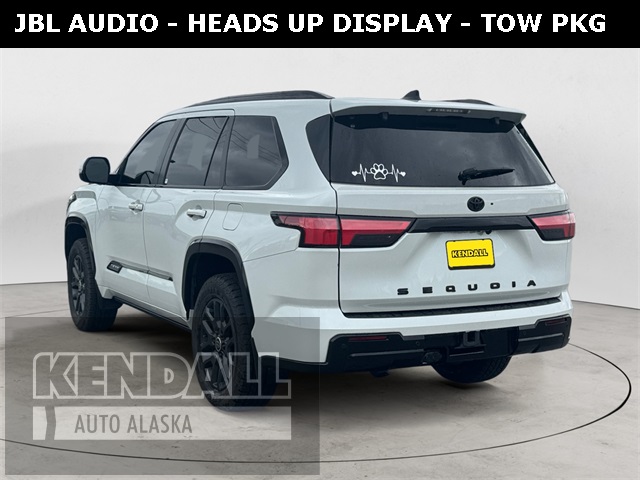 2024 Toyota Sequoia Platinum photo 3