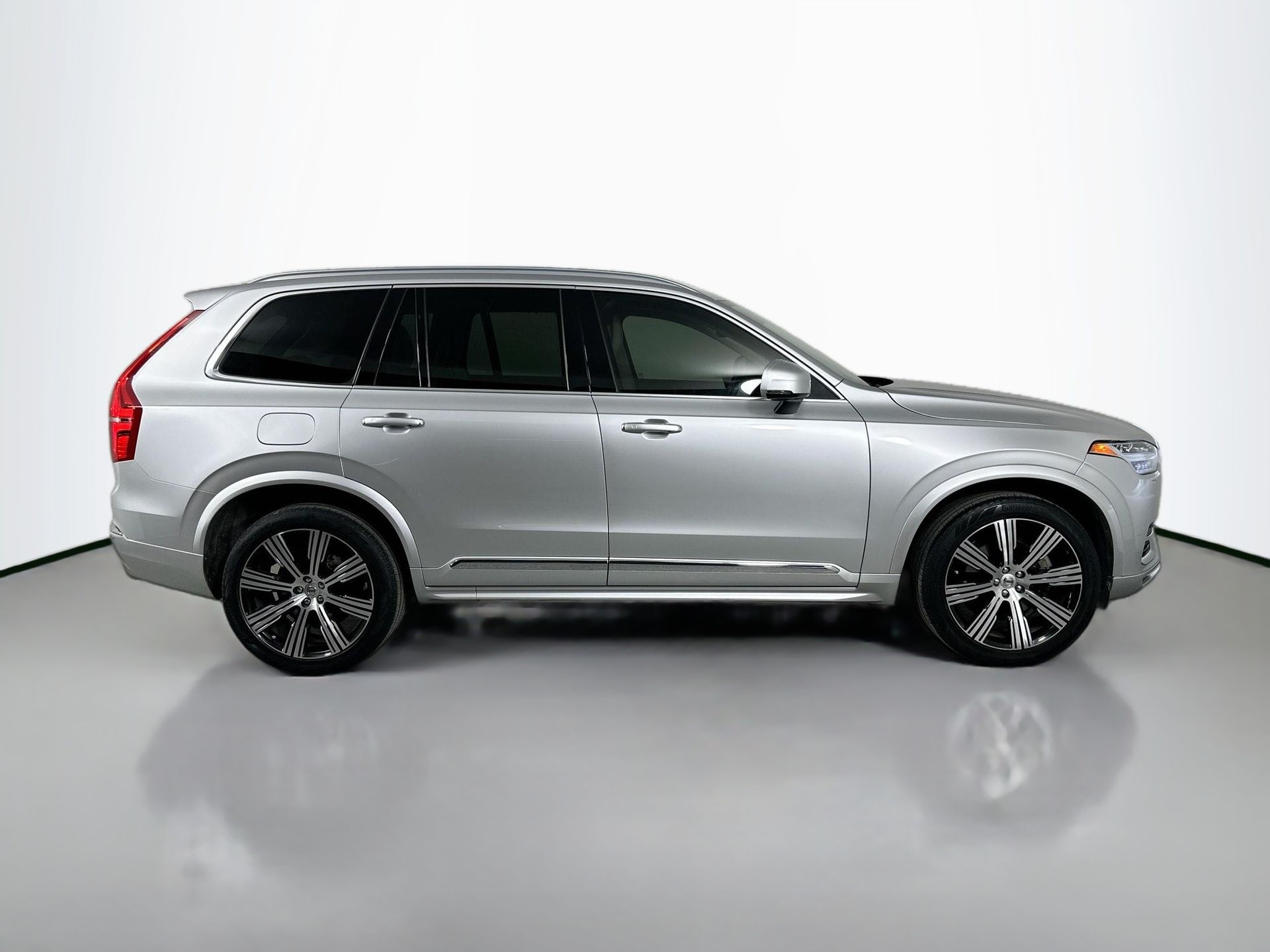 2021 Volvo XC90 T6 Inscription photo 2