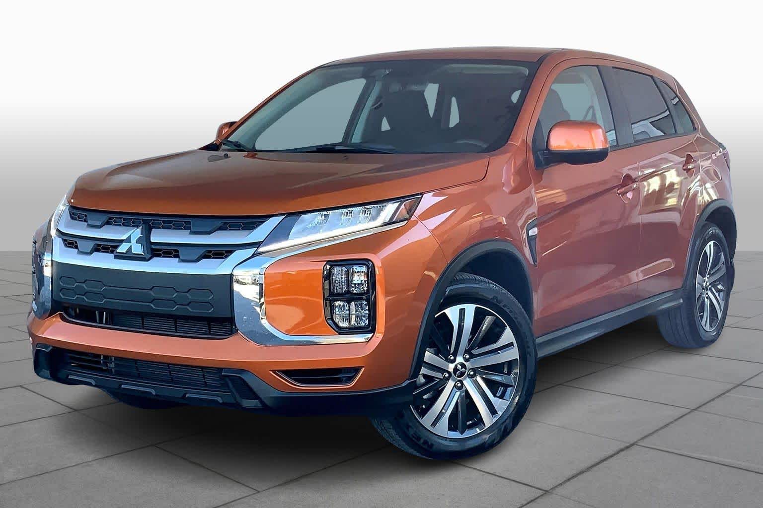 2025 Mitsubishi Outlander Sport ES's photo