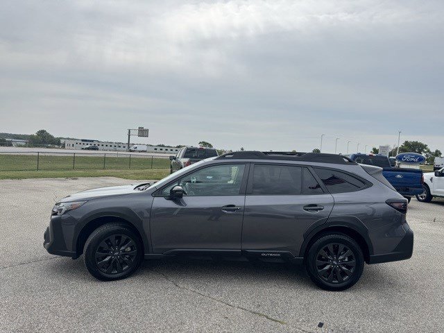 2024 Subaru Outback Onyx Edition photo 3