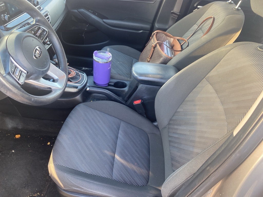 2021 Kia Seltos LX photo 5