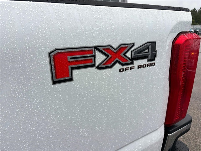 2024 Ford F-250 XLT photo 31