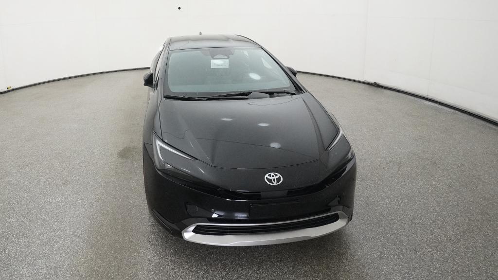2026 Toyota Prius Plug-in Hybrid XSE photo 2