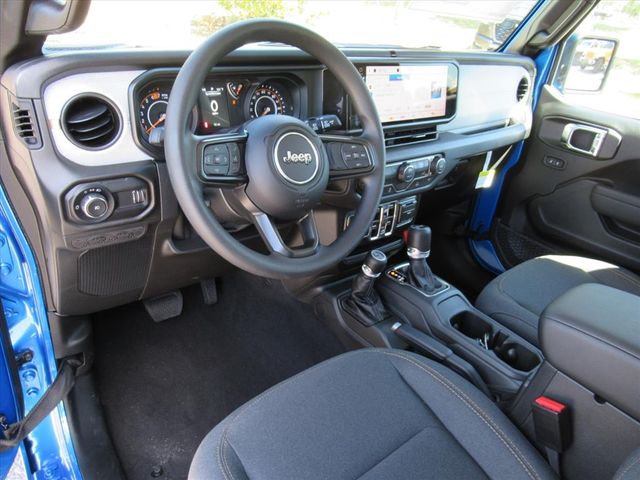2025 Jeep Wrangler Sport photo 14