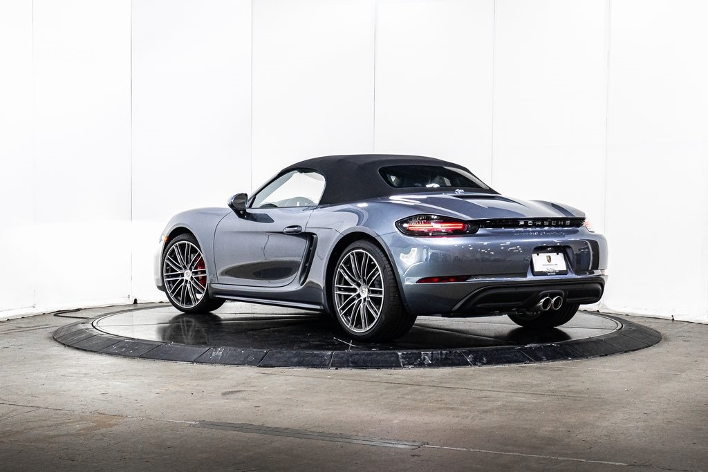 2025 Porsche Boxster S photo 3