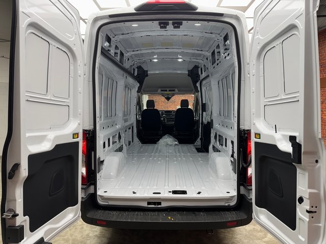 2025 Ford Transit Cargo Van photo 23