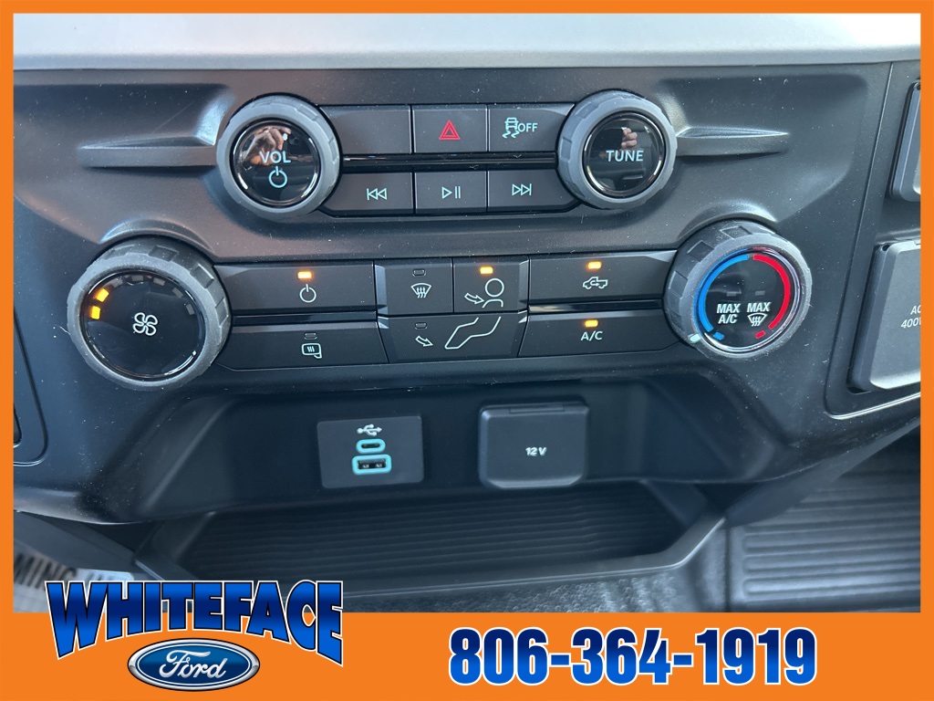 2025 Ford F-350 XLT photo 26