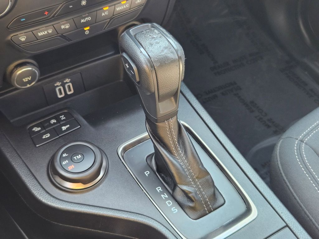 2020 Ford Ranger XLT photo 17