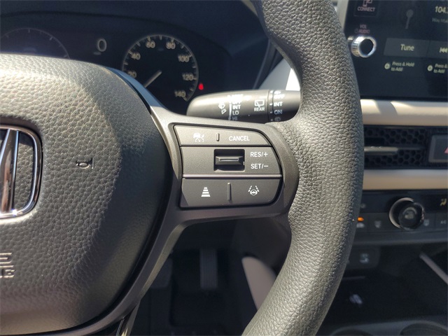 2026 Honda HR-V LX photo 16