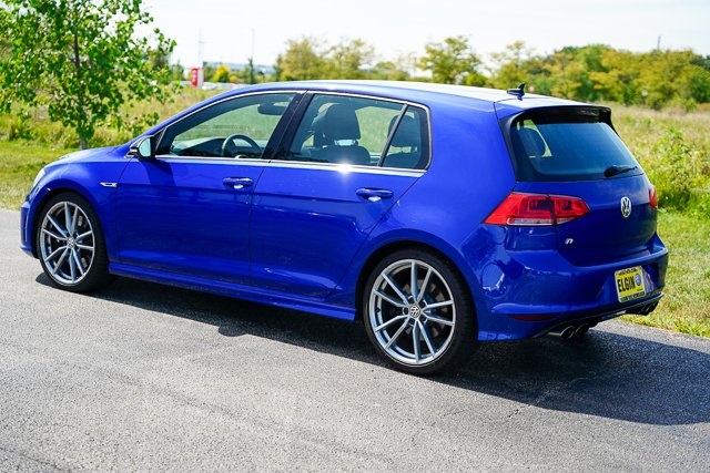 2017 Volkswagen Golf R 4Motion photo 20