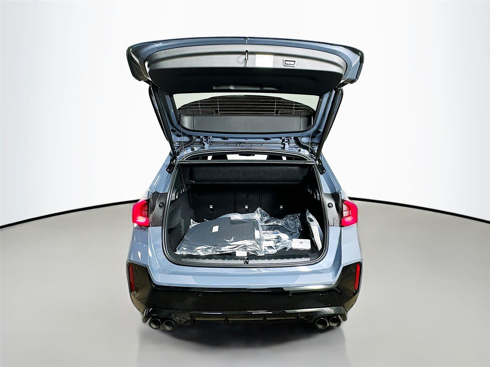 2026 Bmw X1 M35i photo 24