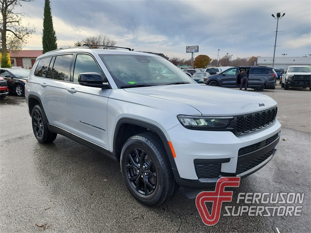 2024 Jeep Grand Cherokee L Altitude's photo