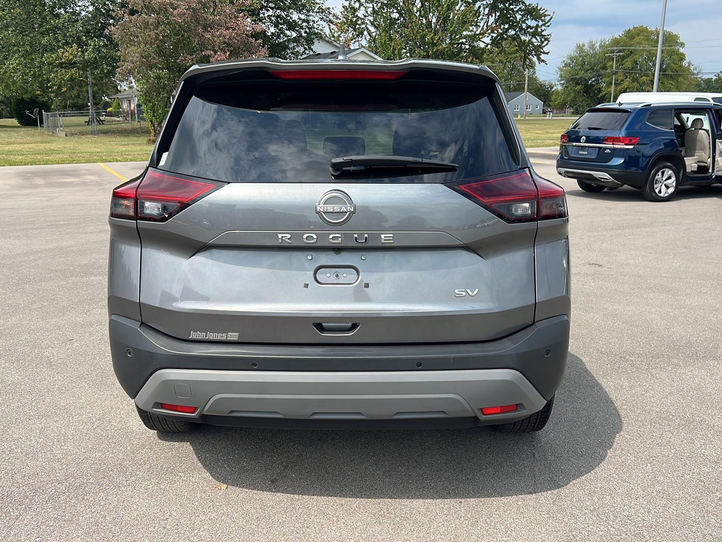 2023 Nissan Rogue SV photo 13