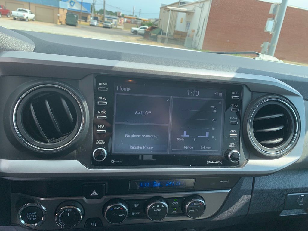 2023 Toyota Tacoma SR5 photo 18