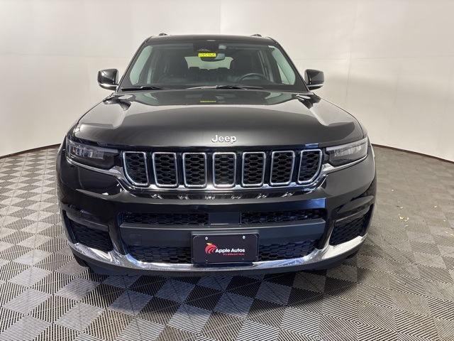 Used 2021 Jeep Grand Cherokee L Limited with VIN 1C4RJKBG5M8211695 for sale in Shakopee, Minnesota