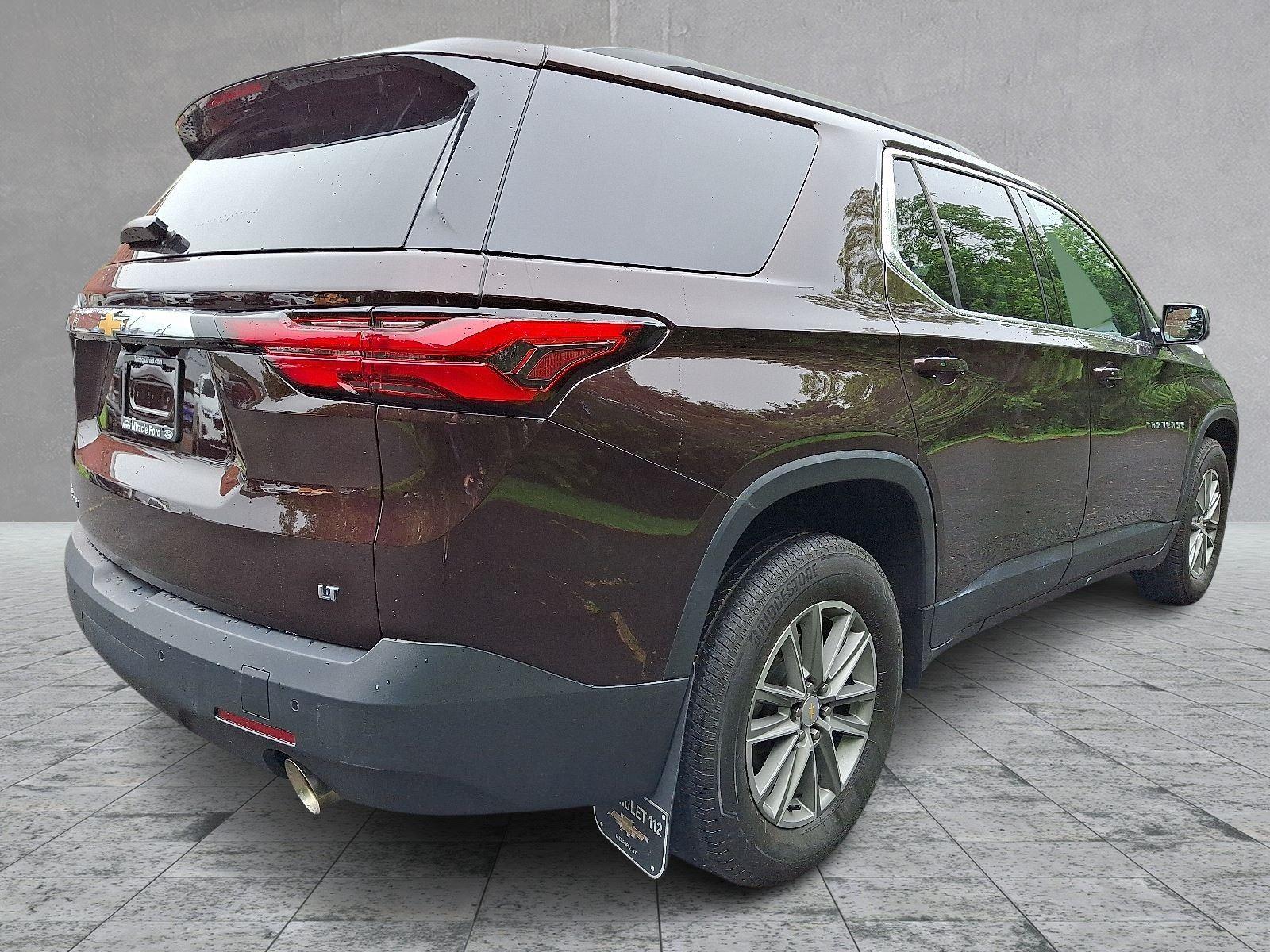2022 Chevrolet Traverse Cloth photo 3