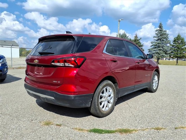 2024 Chevrolet Equinox LT photo 8