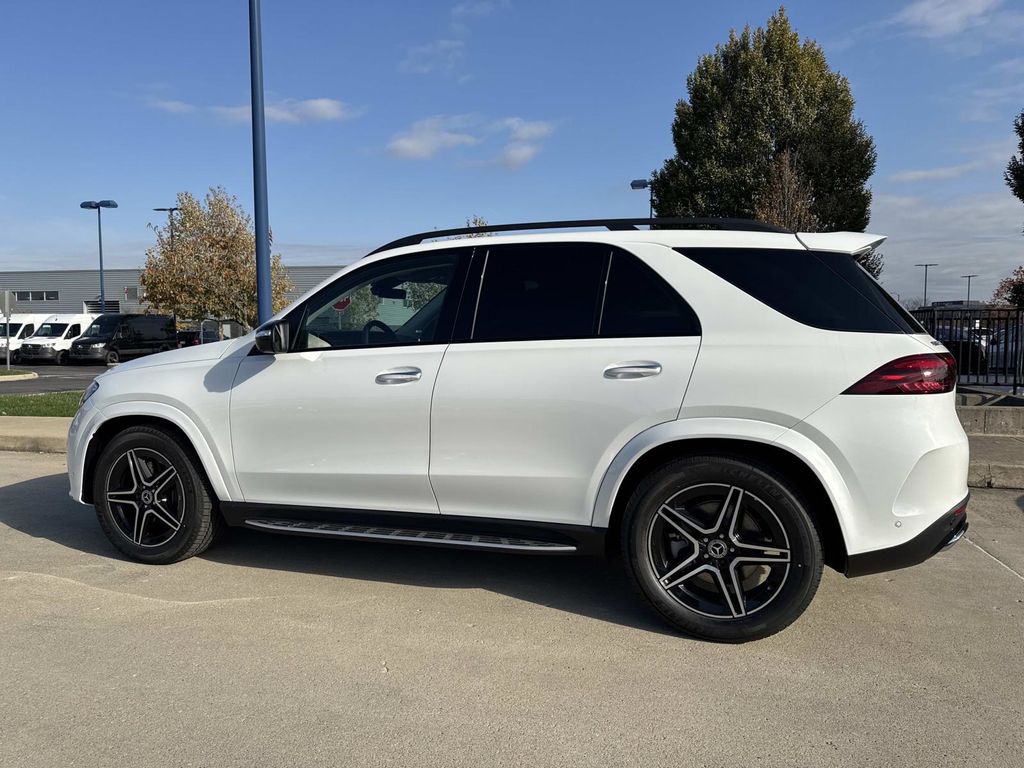 2026 Mercedes Benz GLE 350 4MATIC photo 2