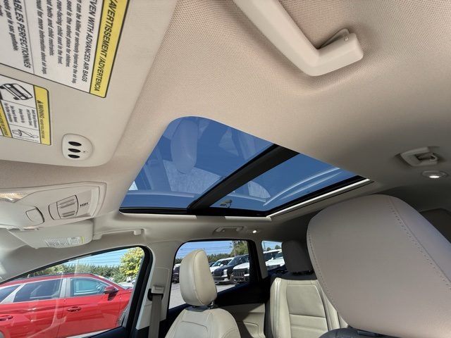 2018 Ford Escape Titanium photo 14