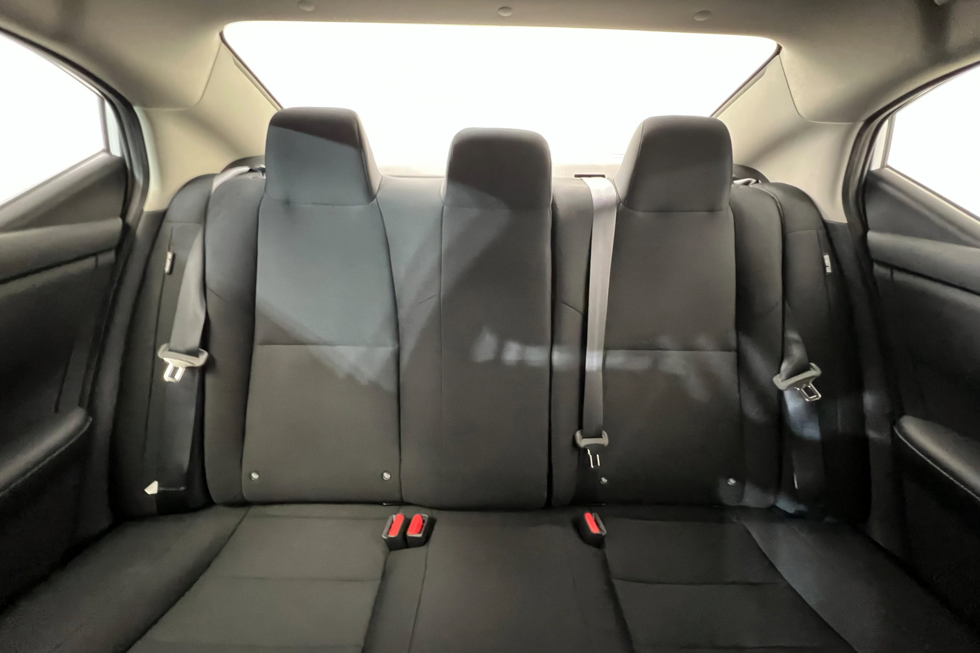 2025 Nissan Sentra S photo 23