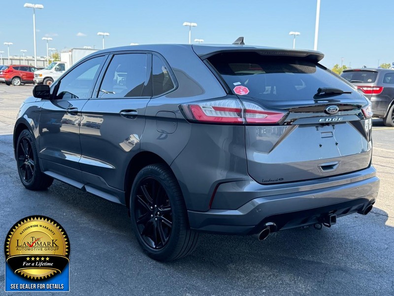 2021 Ford Edge ST-Line photo 3
