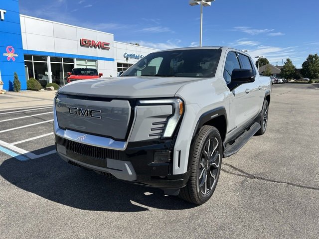 2025 Gmc Sierra EV Denali photo 2