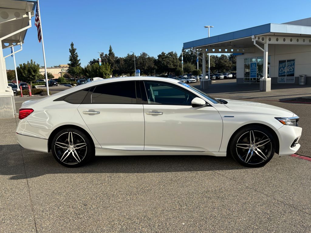 2022 Honda Accord Hybrid photo 4