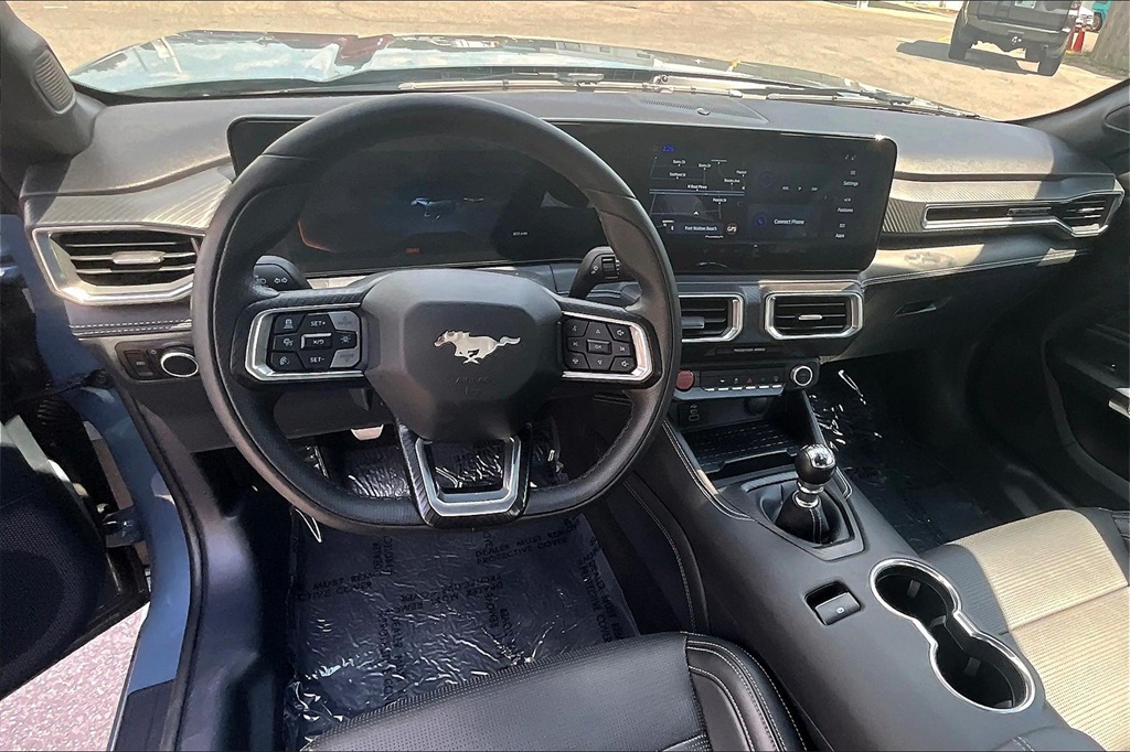 2024 Ford Mustang GT Premium photo 7
