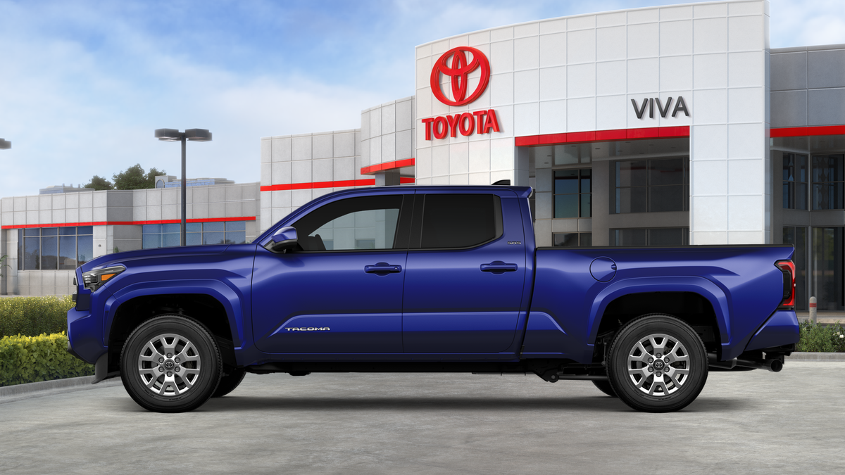 2025 Toyota Tacoma SR5 4x4 Double Cab photo 4