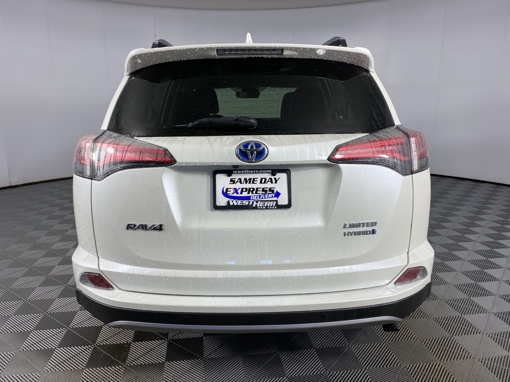 2017 Toyota RAV4 Hybrid Limited photo 6