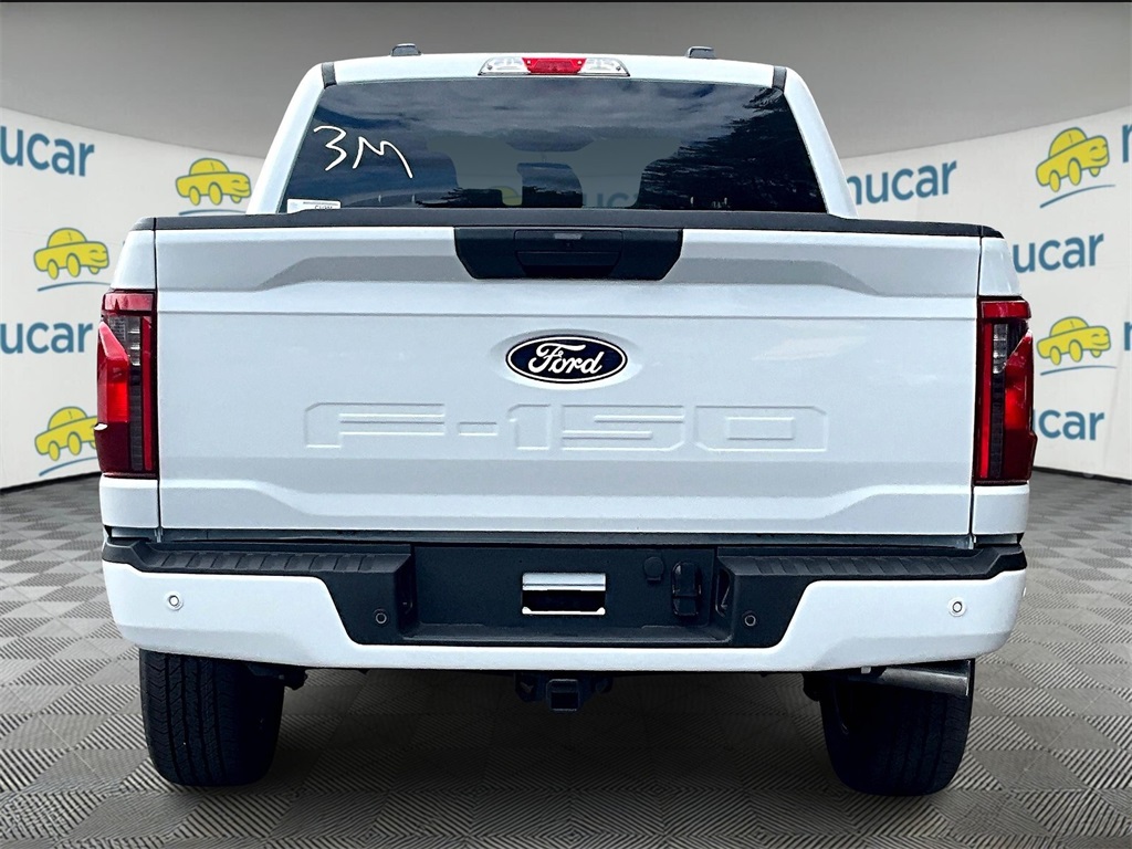 2025 Ford F-150 STX photo 4
