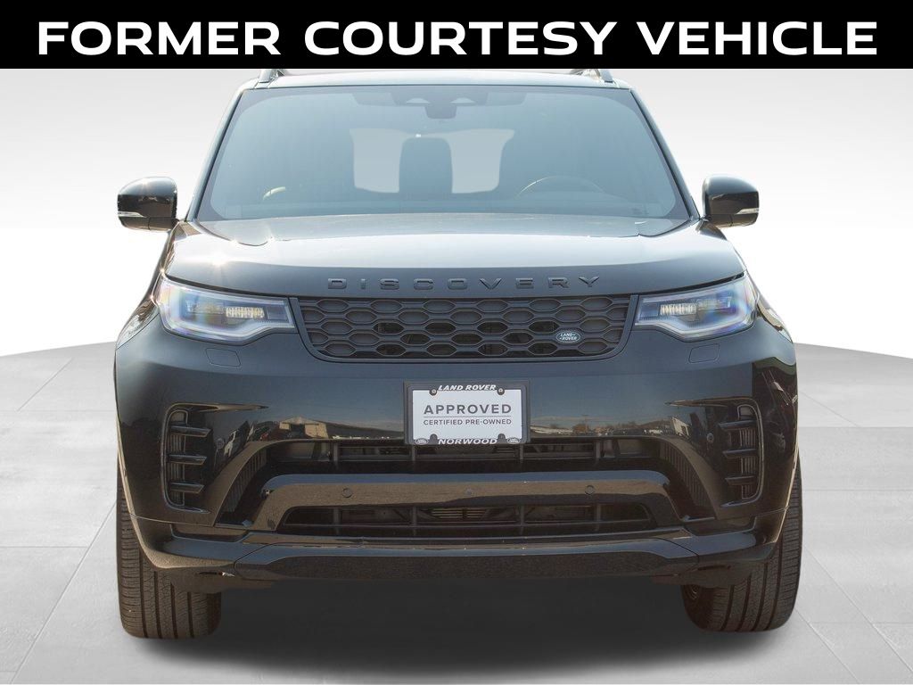 2024 Land Rover Discovery SE photo 2