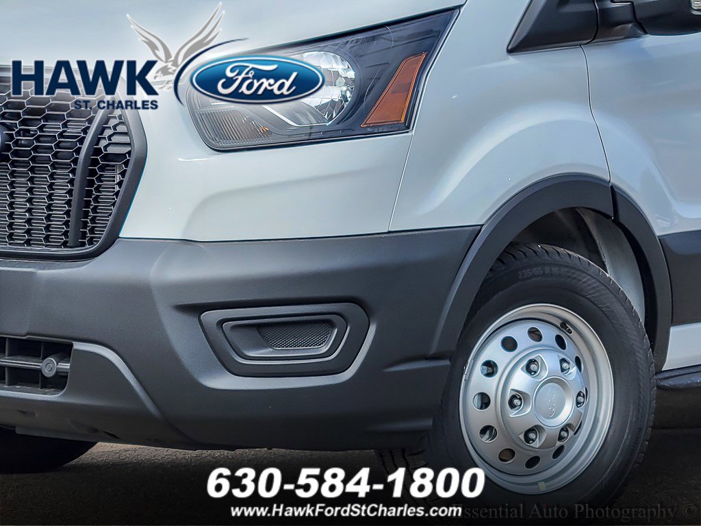 2025 Ford Transit photo 2