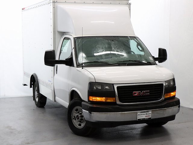 2024 GMC Savana Cutaway Work Van's photo