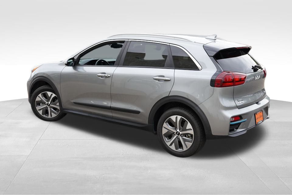 2022 Kia Niro EV S photo 8