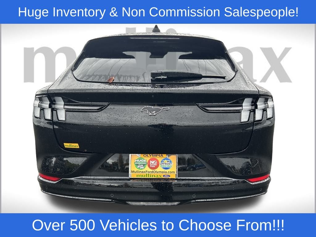 2025 Ford Mustang Mach-E Premium photo 3