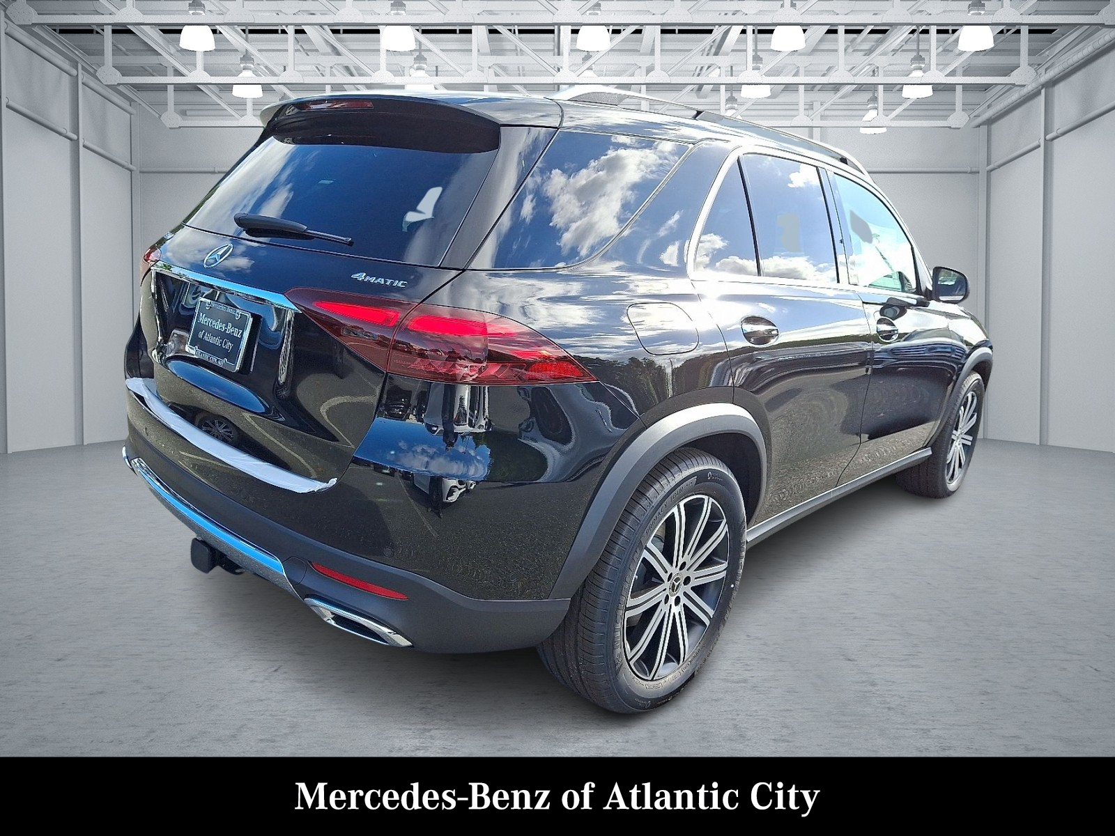 2026 Mercedes Benz GLE 350 4MATIC photo 4