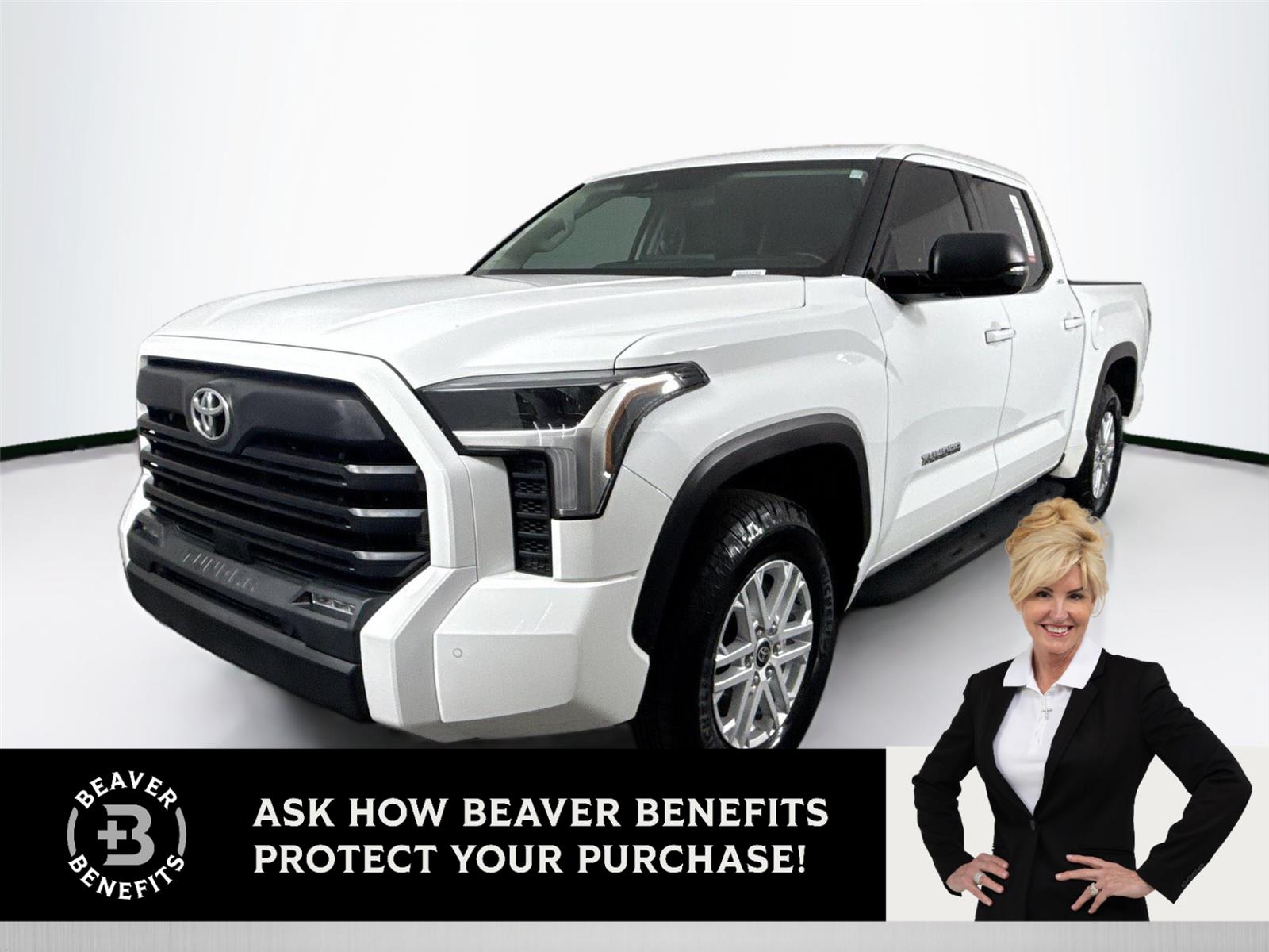 2022 Toyota Tundra SR5's photo