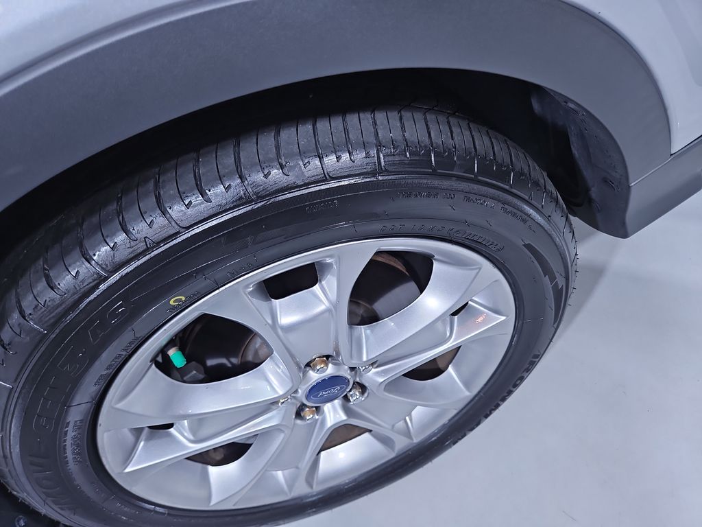 2014 Ford Escape Titanium photo 27