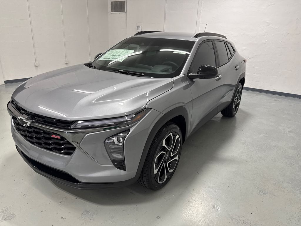 2025 Chevrolet Trax photo 4