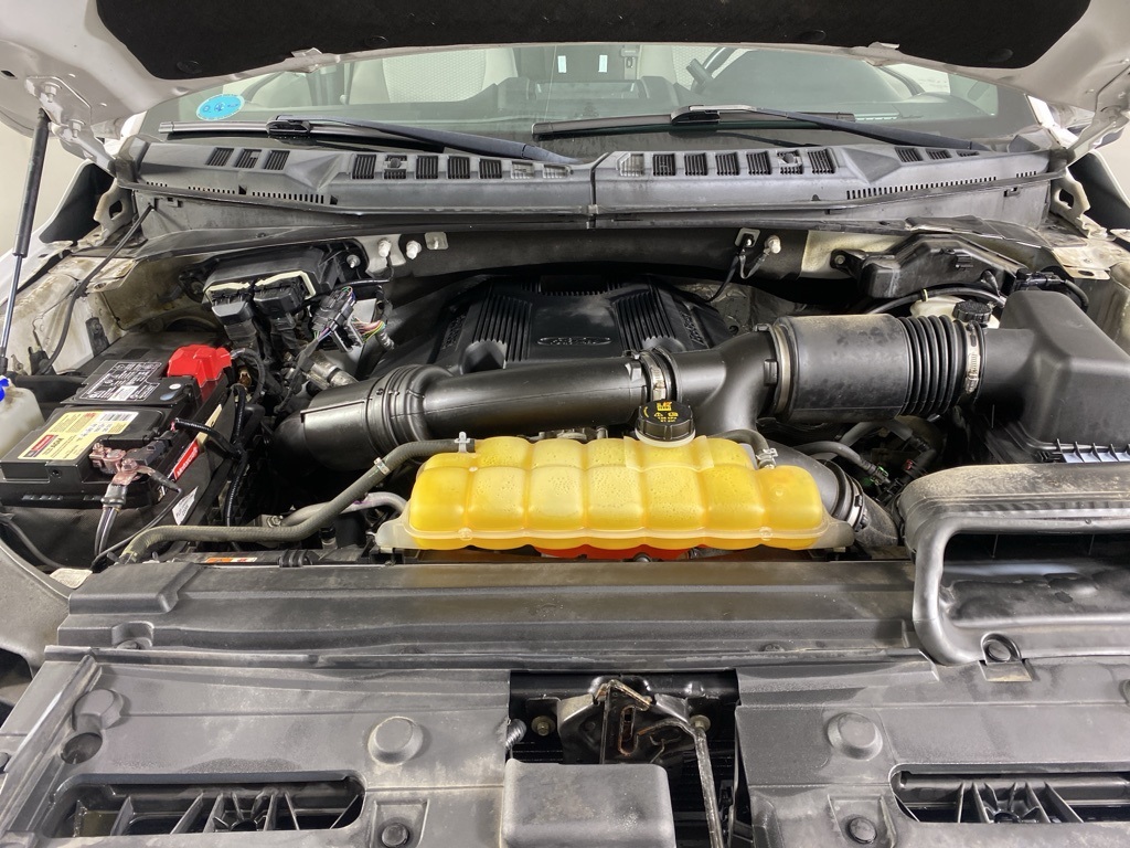 2017 Ford F-150 XLT photo 30