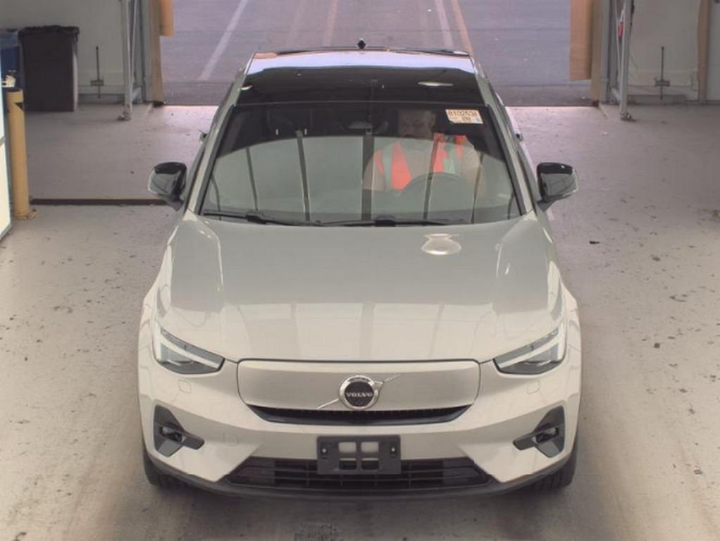 Used 2023 Volvo C40 Ultimate with VIN YV4ED3GM2P2063715 for sale in Bedford, OH
