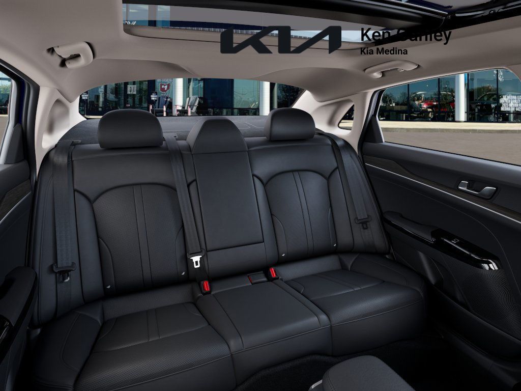 2025 Kia K5 EX photo 14