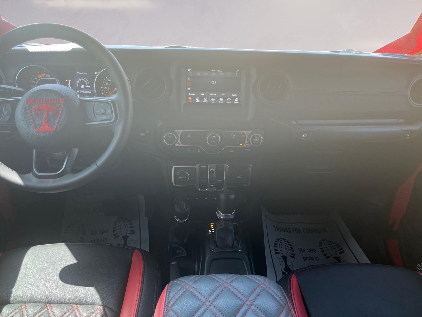2023 Jeep Gladiator Sport S photo 10