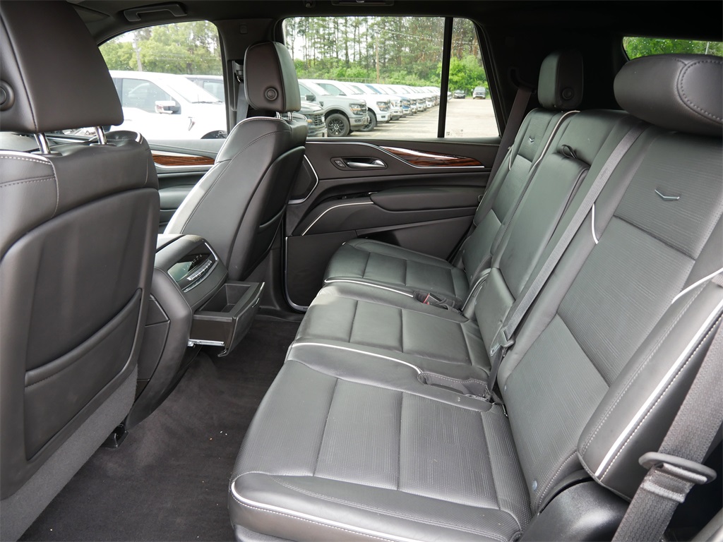 2023 Cadillac Escalade Premium Luxury photo 10