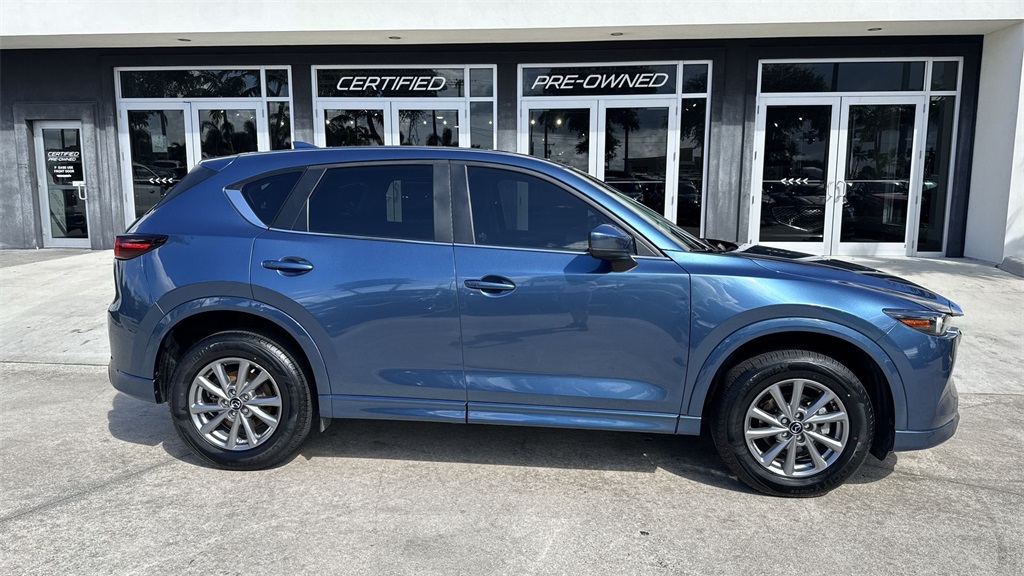 2024 Mazda CX-5 2.5 Select photo 5