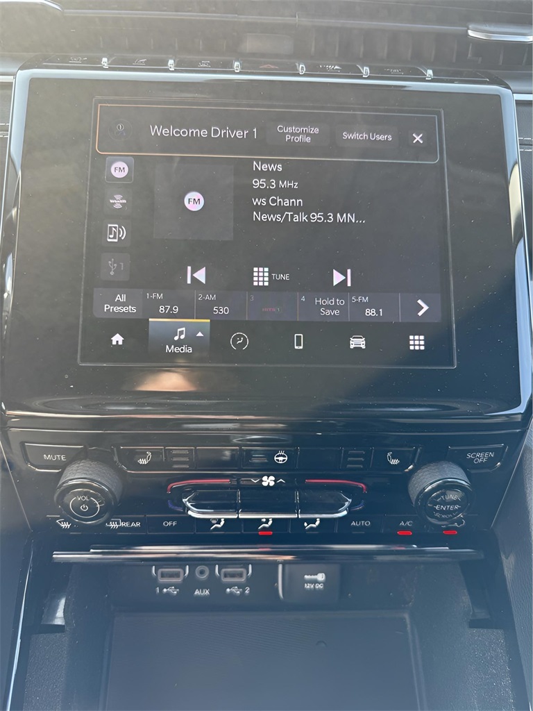2021 Jeep Grand Cherokee Laredo photo 32