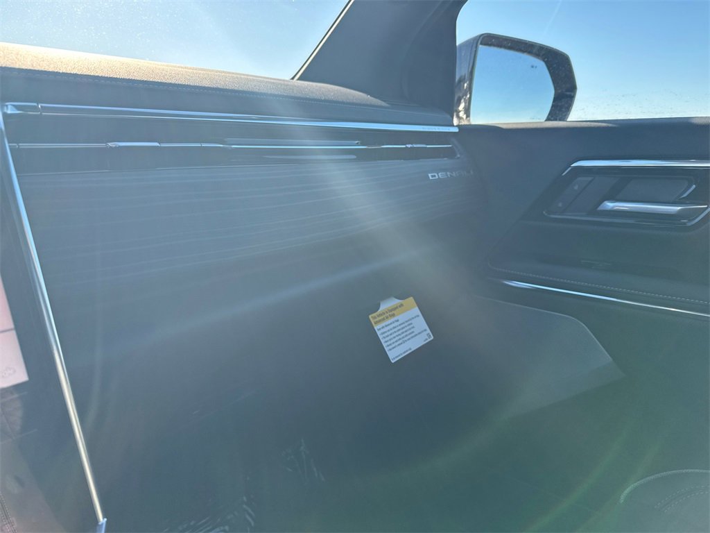 2025 GMC SIERRA - Image 27