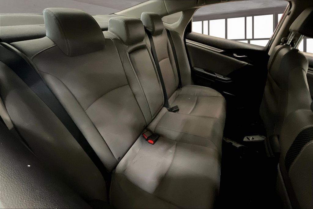 2020 Honda Civic EX-L photo 23