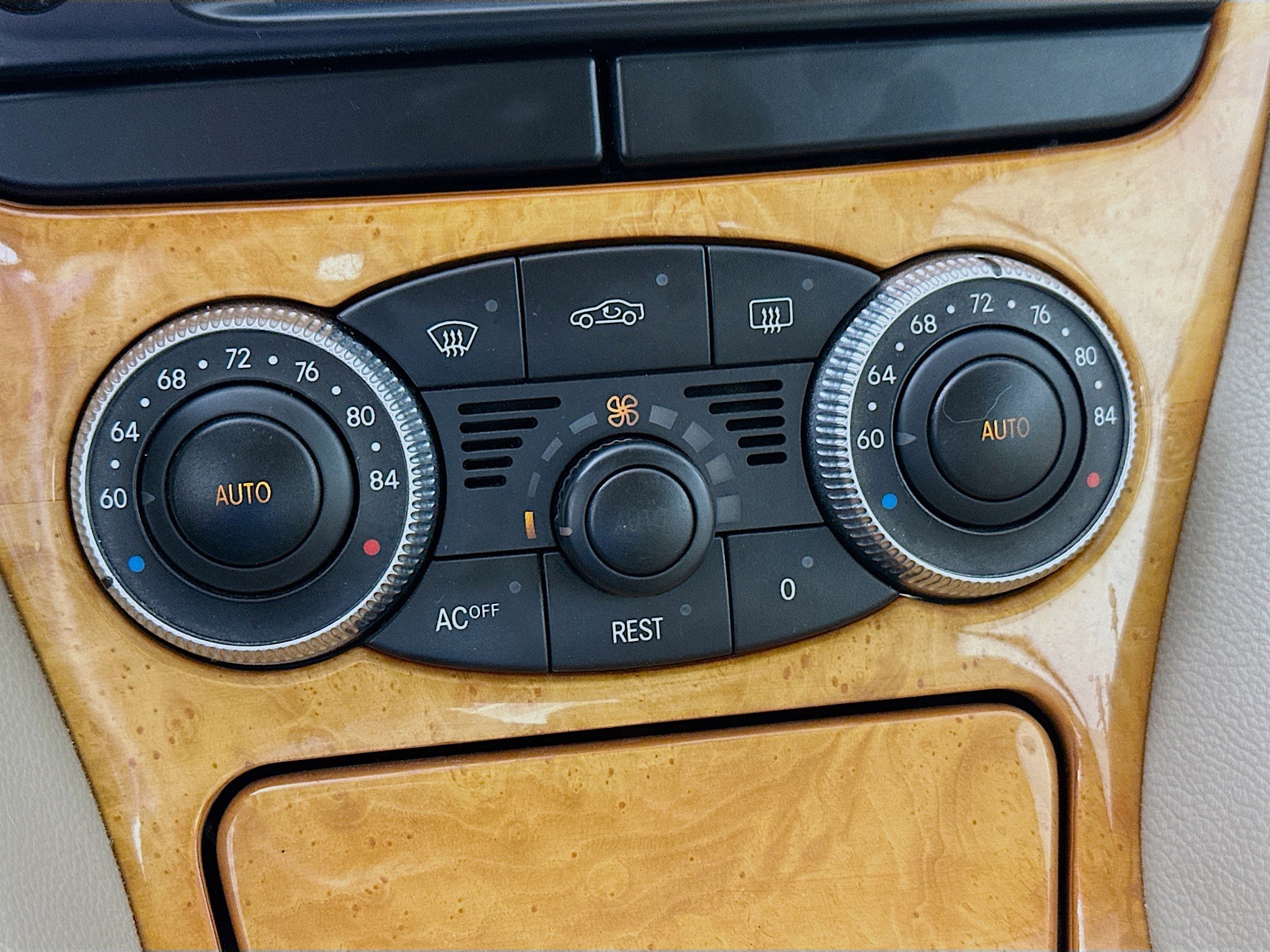 2003 Mercedes Benz SL 500 photo 13